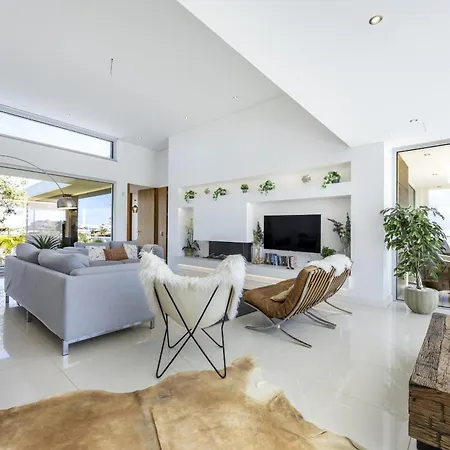 Coolhouses Algarve Lagos, Camilo Βίλα