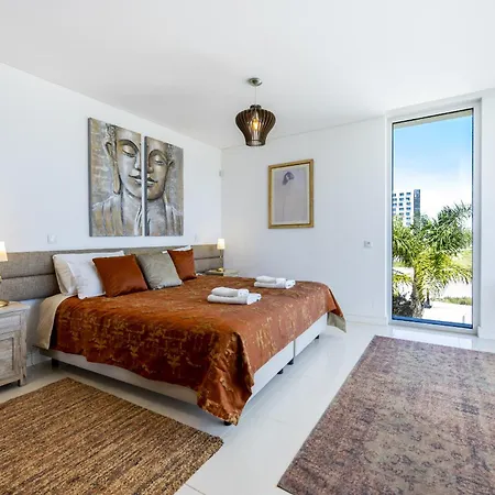 Coolhouses Algarve Lagos, Camilo Λάγος