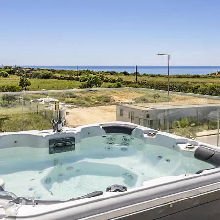 Coolhouses Algarve Lagos, Camilo Lagos