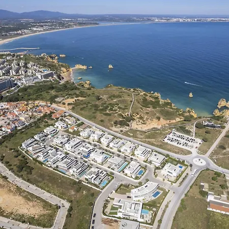 Coolhouses Algarve Lagos, Camilo *